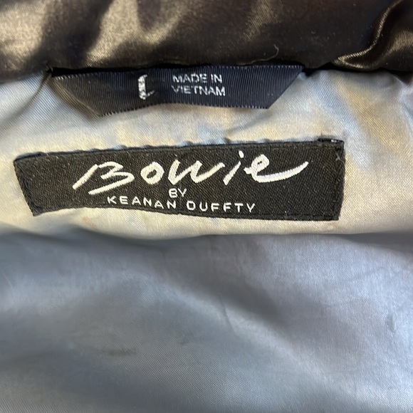 Black Puffer Vest by Bowie Keenan Duffy
L/Xl - Picture 3 of 10